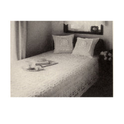 Flower motif bed cover / Flower motif cushion knitting pattern