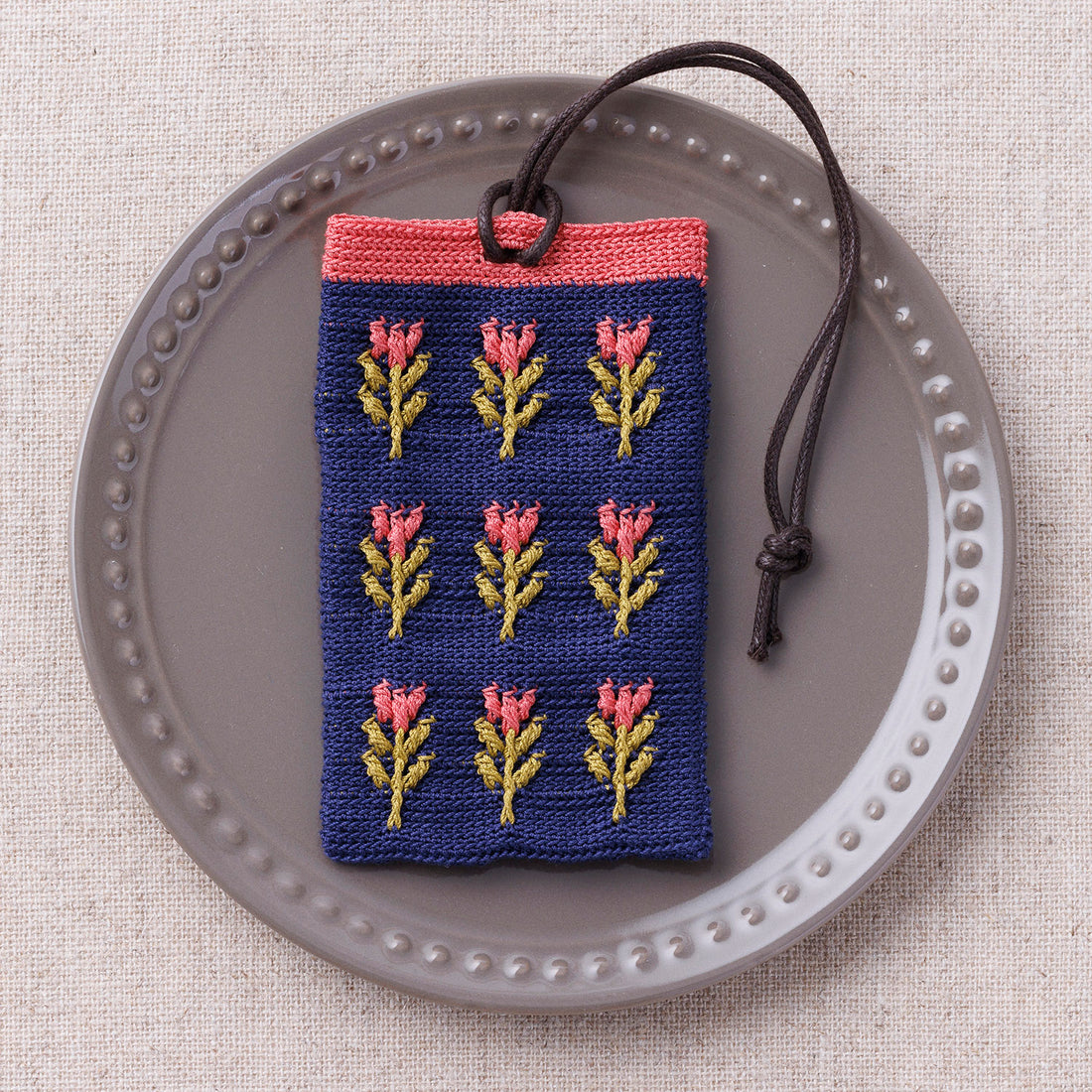 Flower Pass Case Pattern