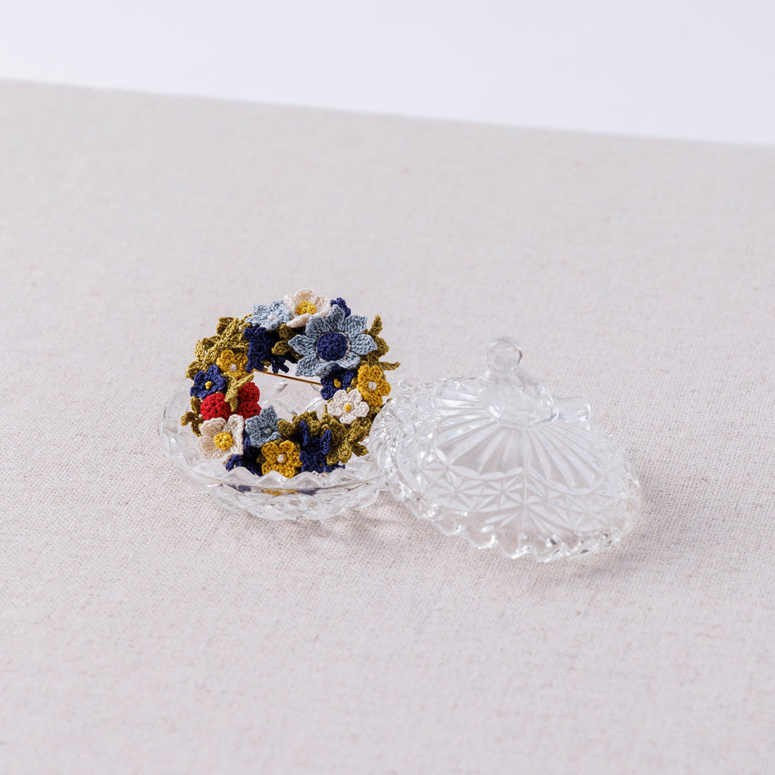 Forest Wreath Brooch Pattern