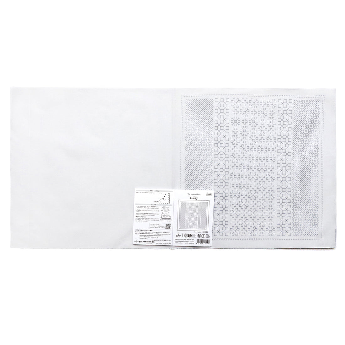 Sashiko Sampler H-1108 Daisy (White)