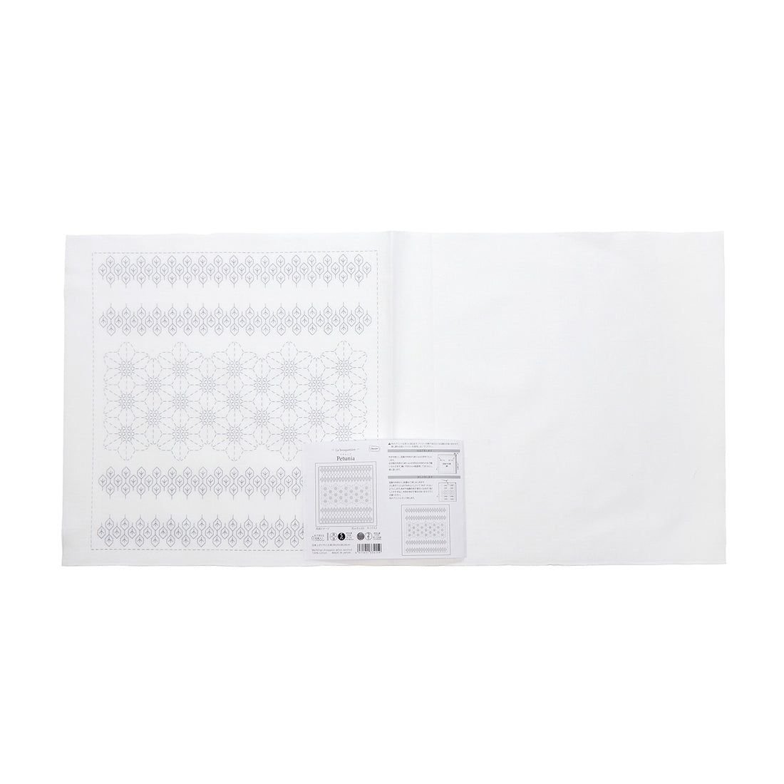 Sashiko sampler H-1112 Petunia (White)