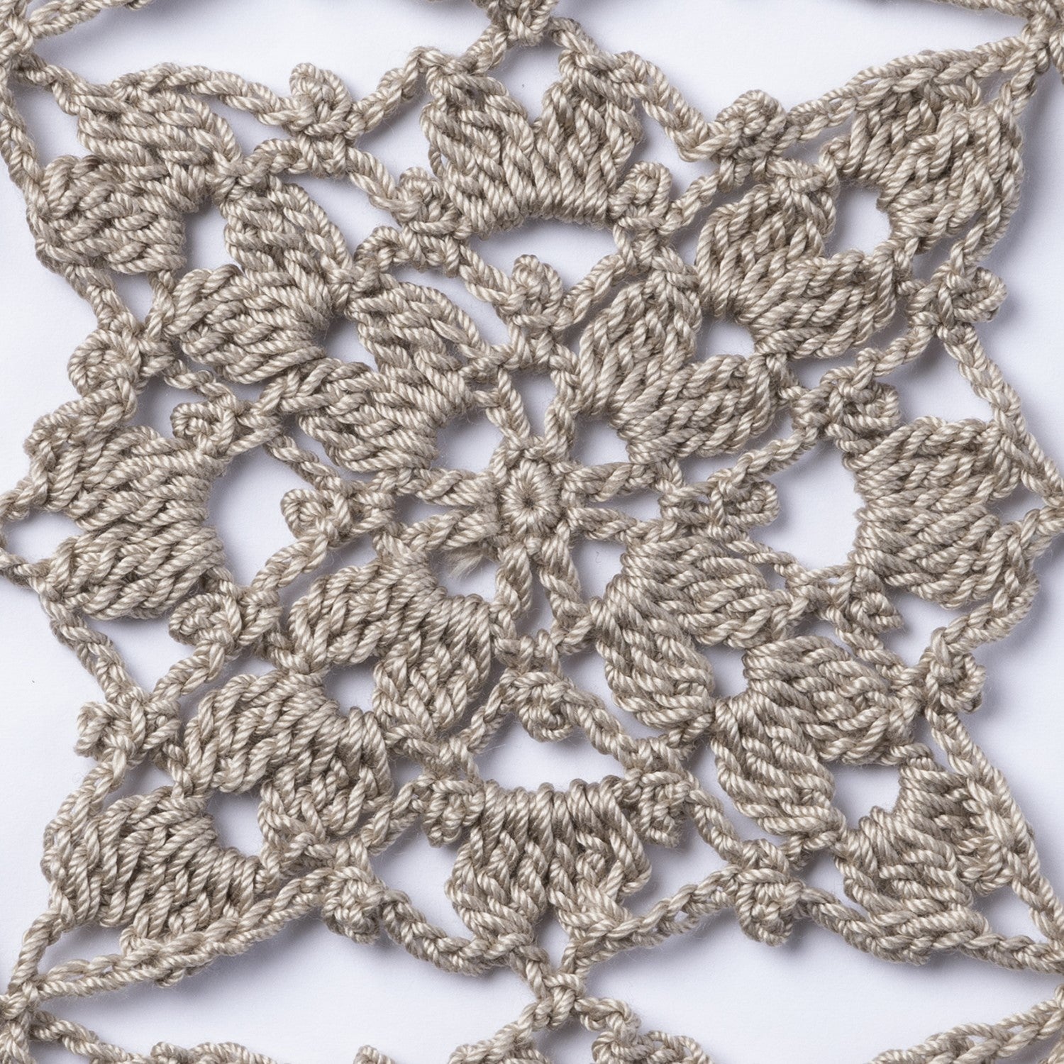 Pattern for knitting a French vest with motifs