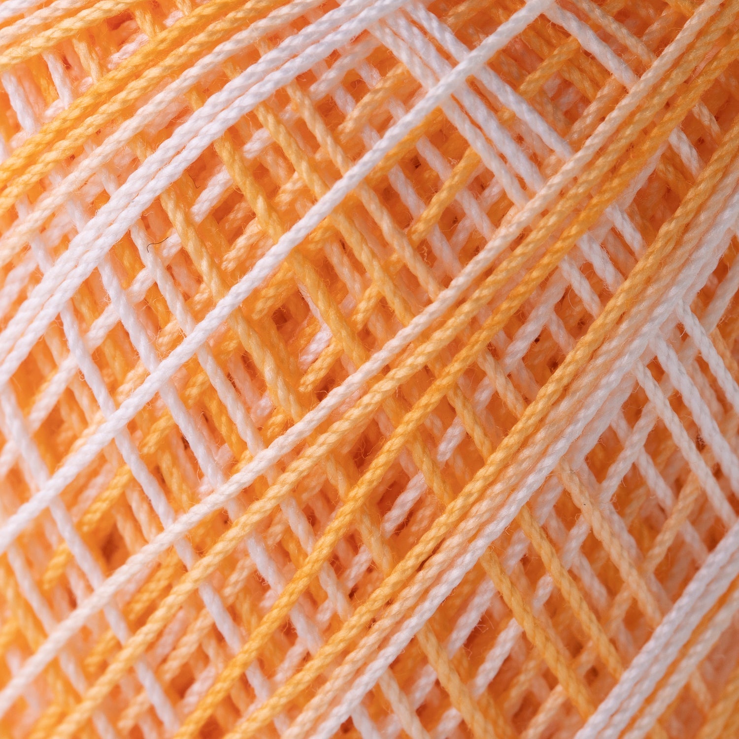 Gold Label No. 40 lace yarn, 10g ball, shaded