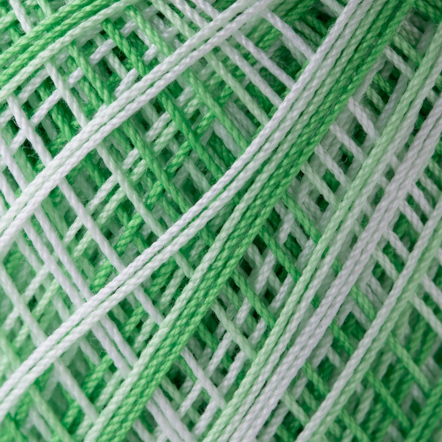 Gold Label No. 40 lace yarn, 10g ball, shaded