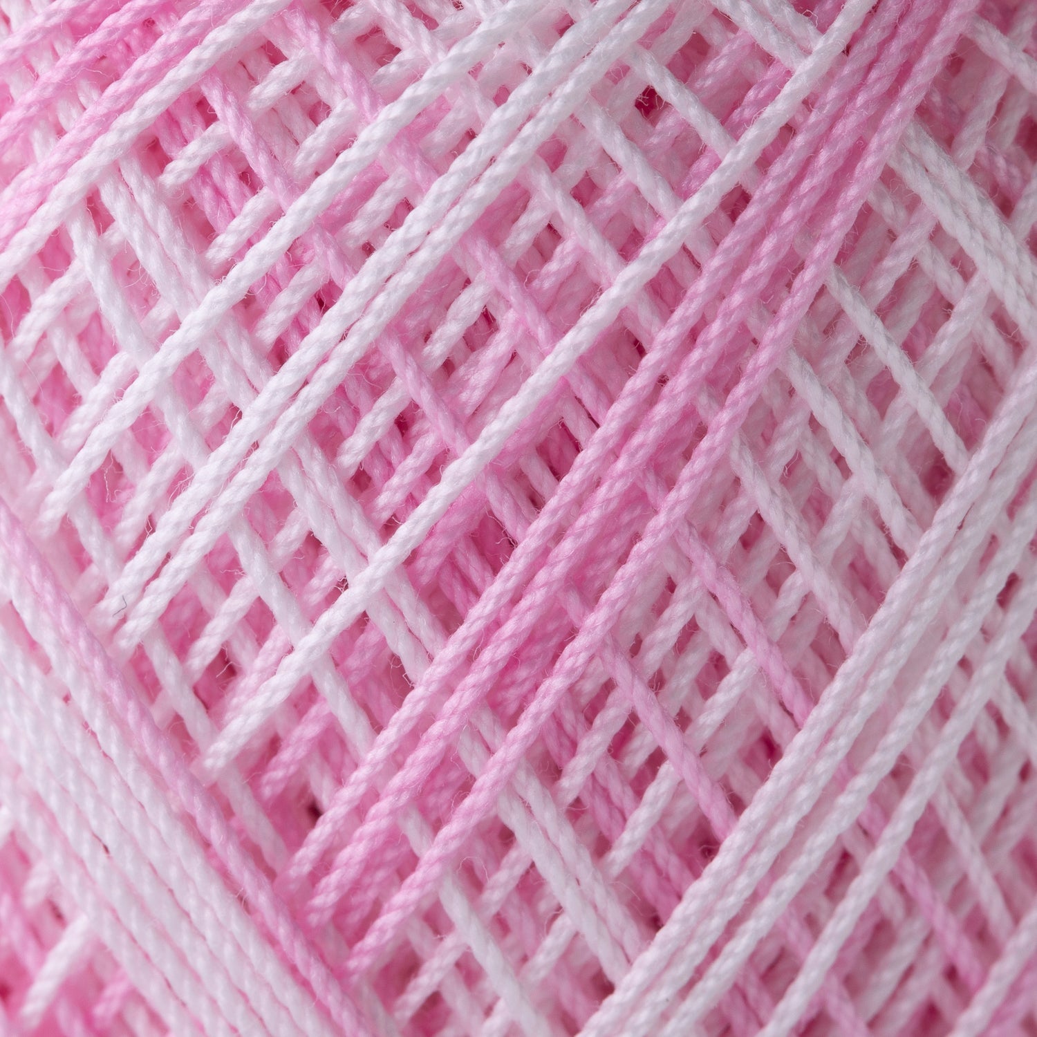 Gold Label No. 40 lace yarn, 10g ball, shaded