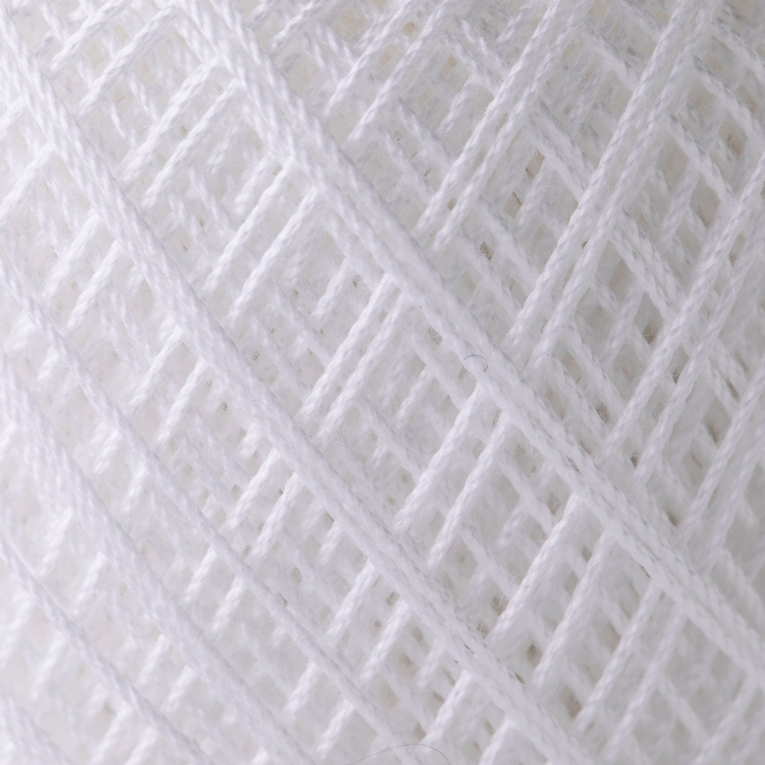 金票40番レース糸 10g玉巻