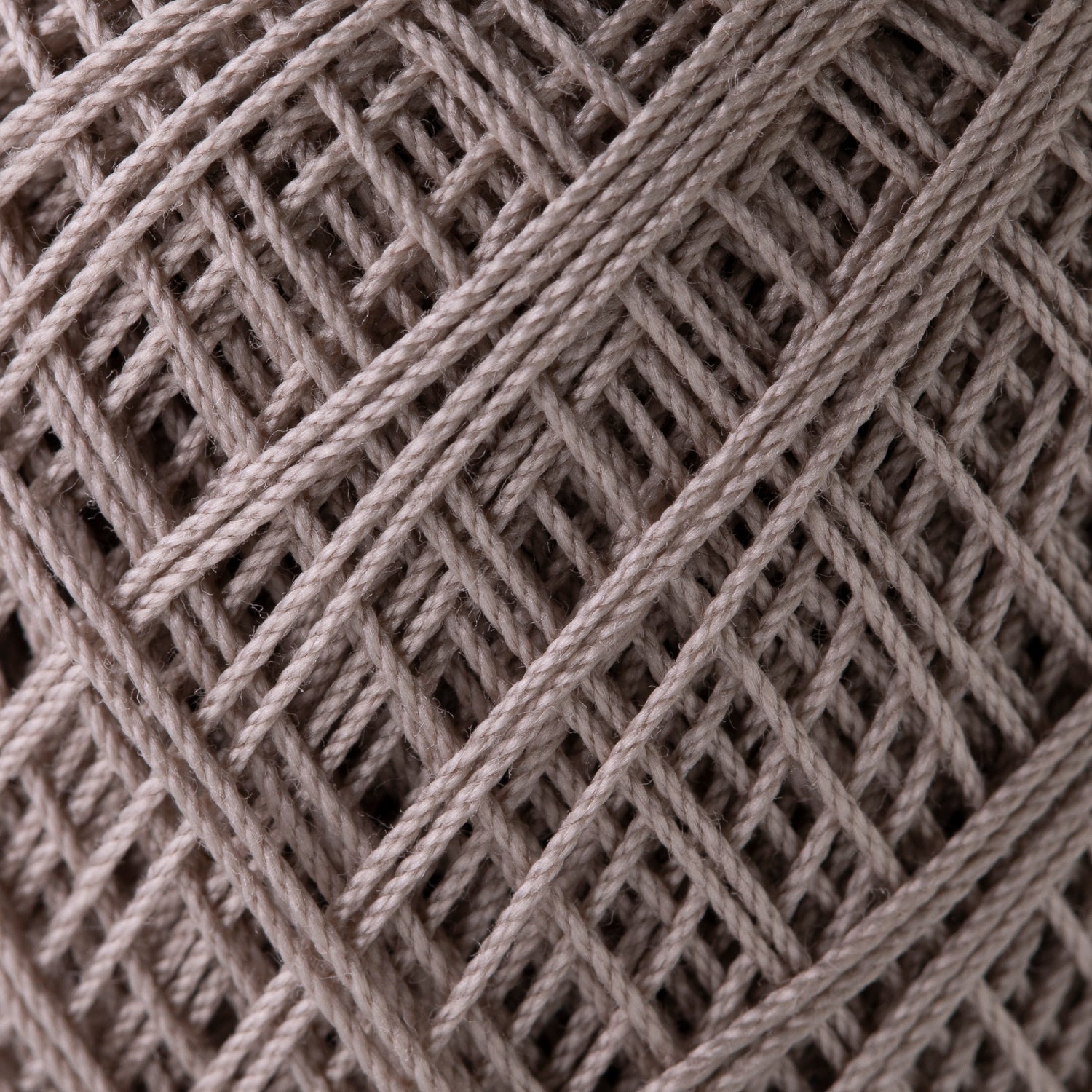 Gold Label No. 40 Lace Yarn, 10g Ball