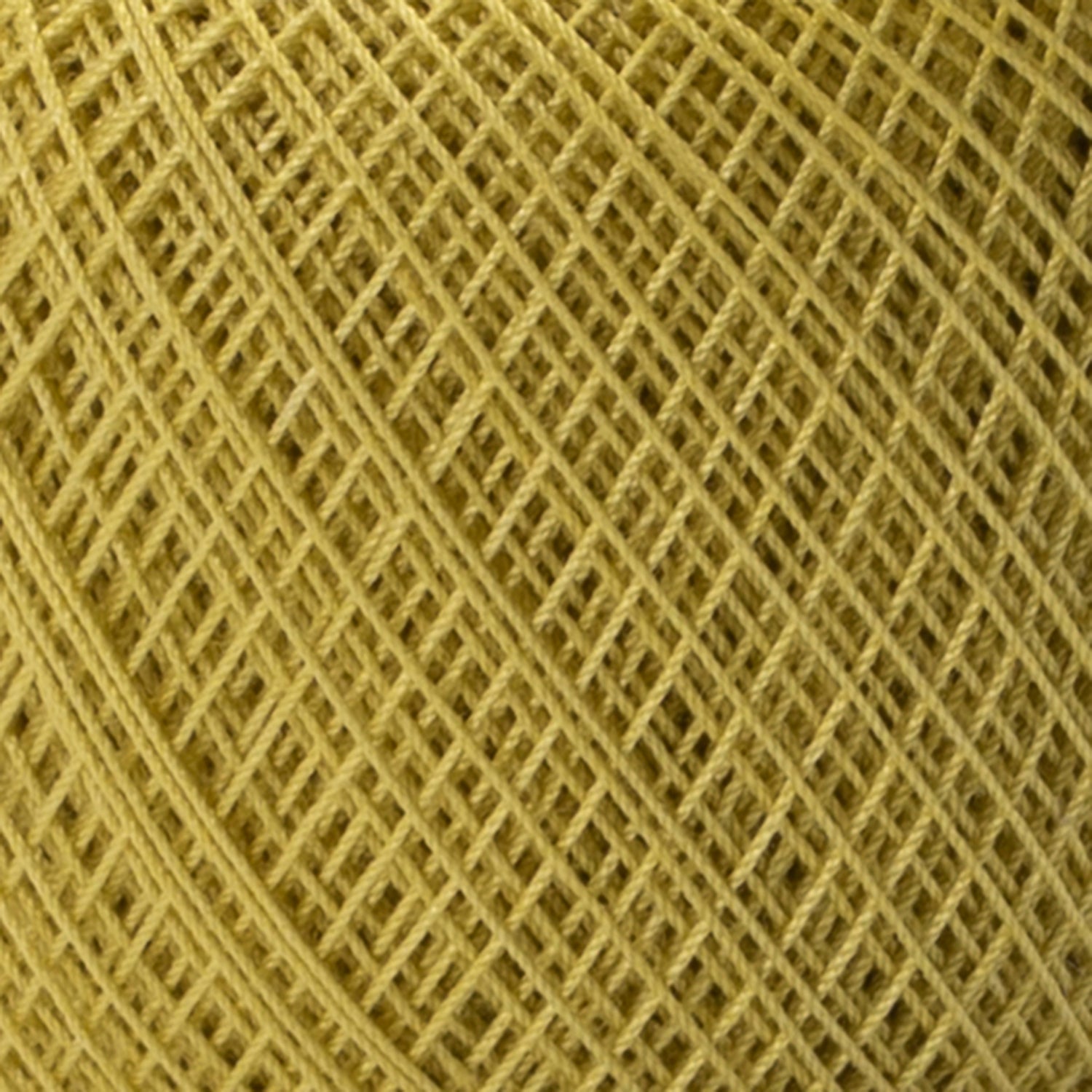 Gold Label No. 70 lace yarn, 5g ball