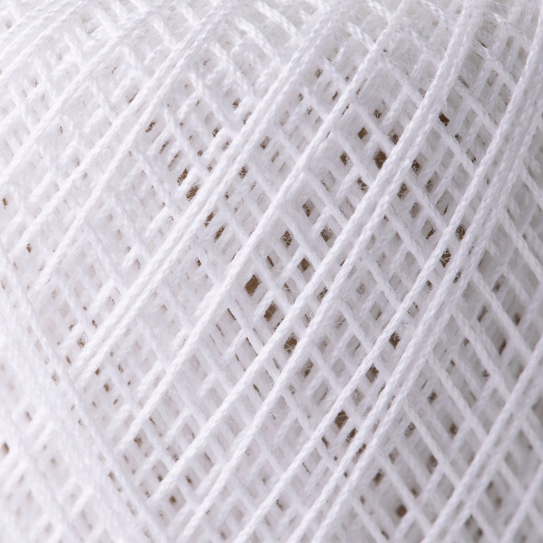 Tatting lace yarn thin 40m ball