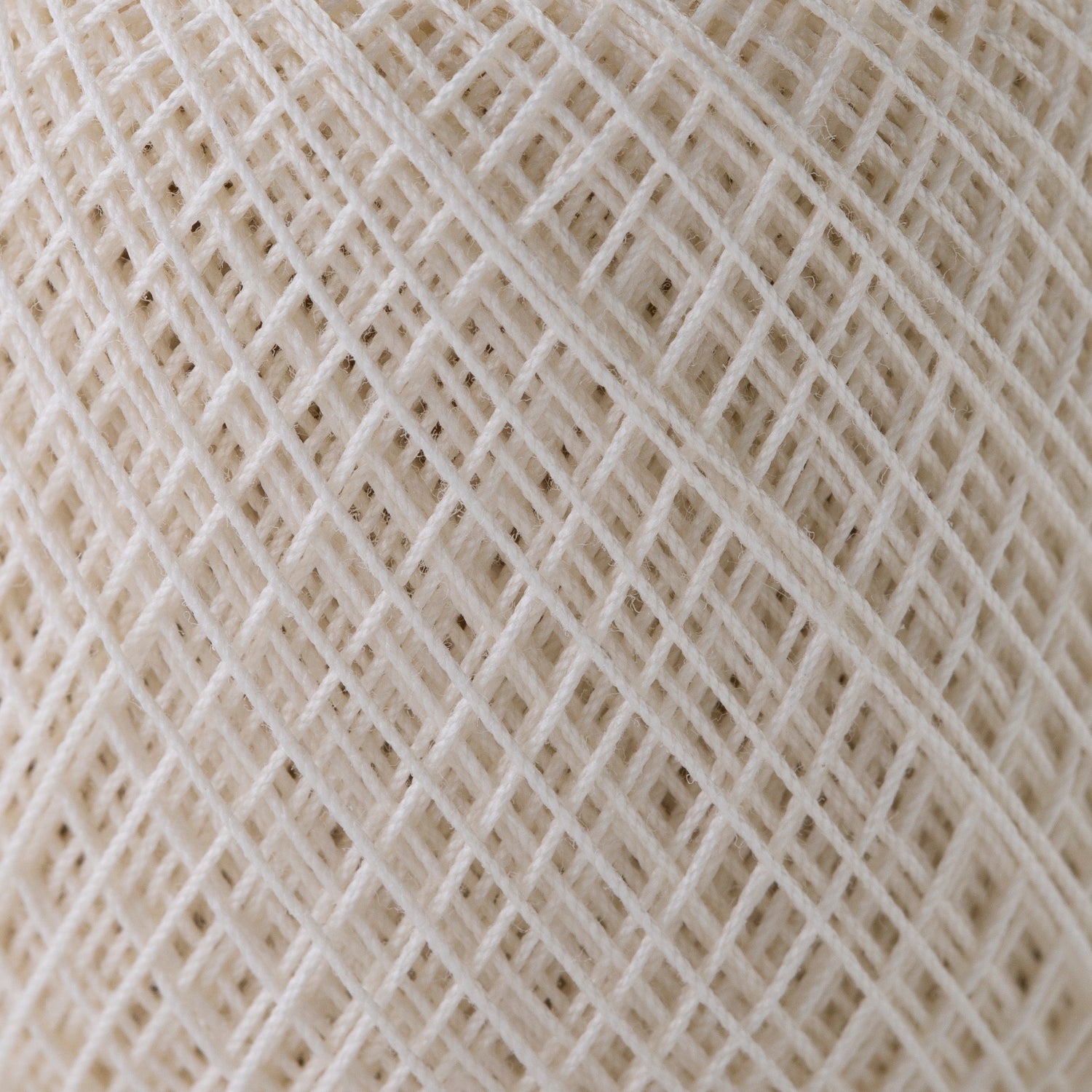 Tatting lace yarn thin 40m ball