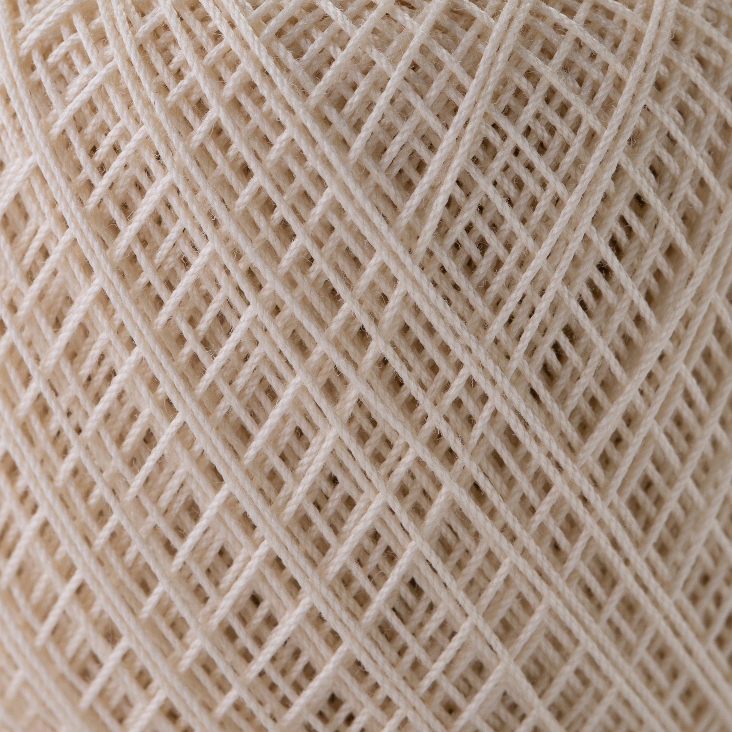 Tatting lace yarn thin 40m ball