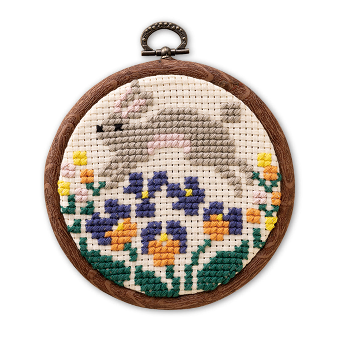 No.7608  A rabbit jumping in a flower field