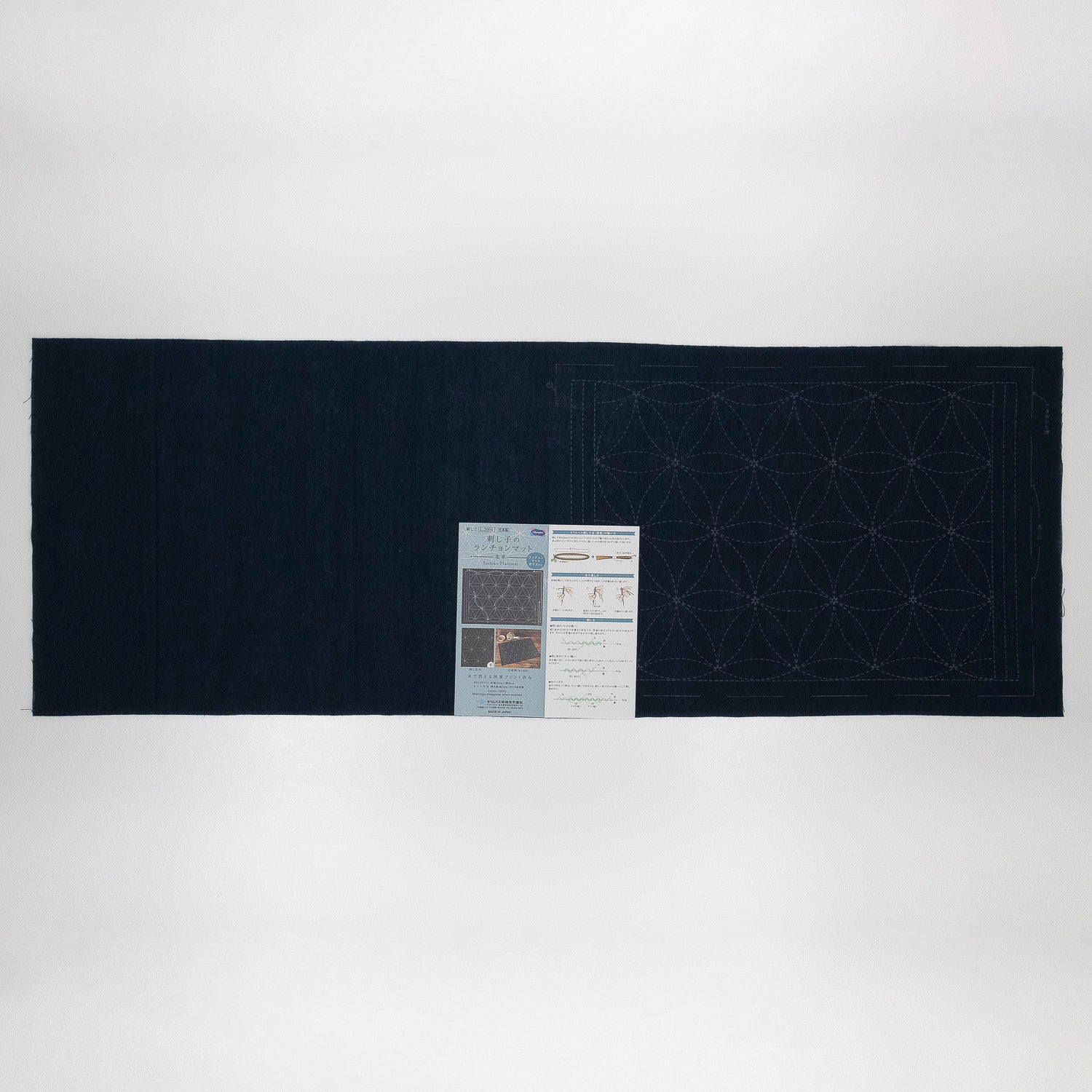 Placemat L-2004 Flower cart (indigo)