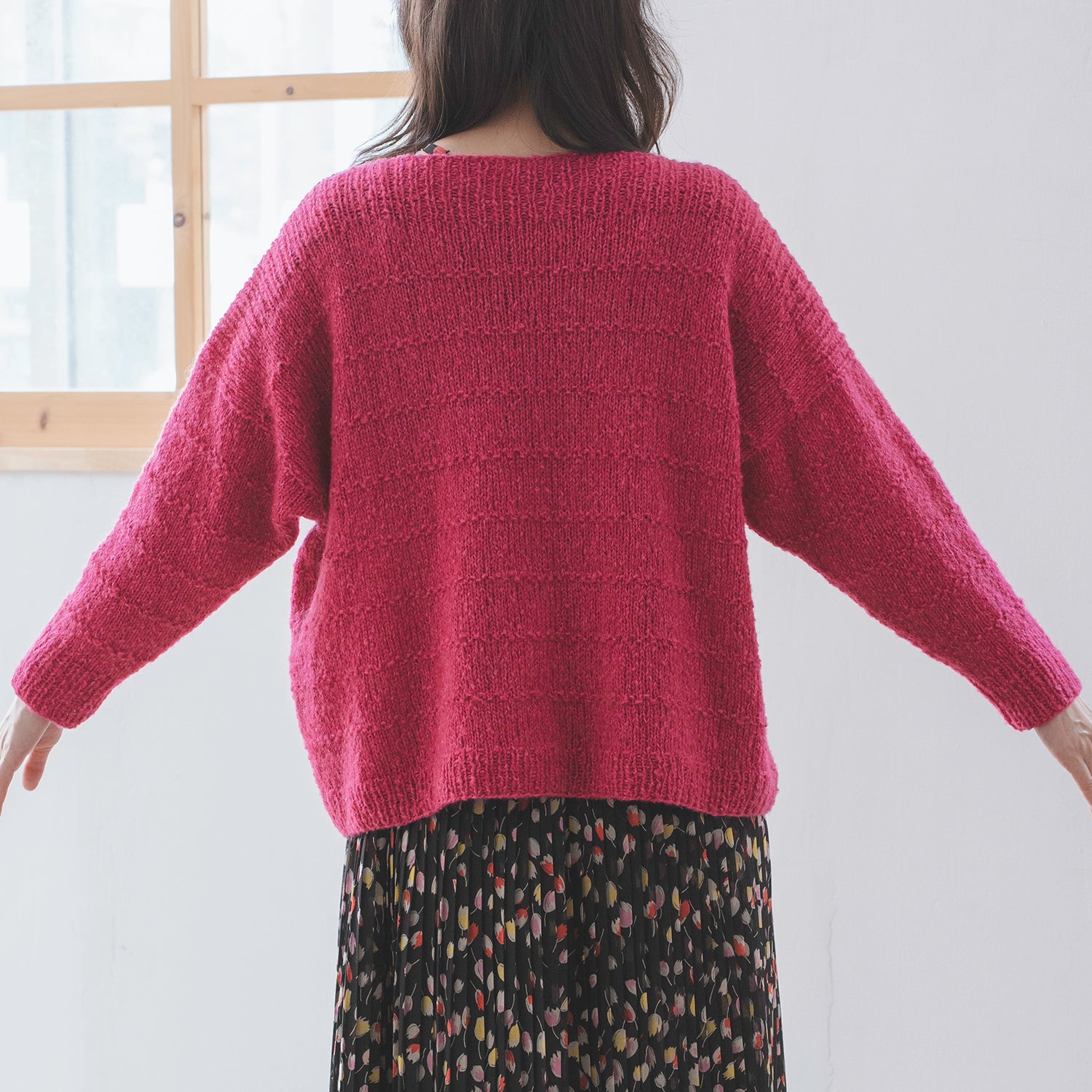 Straight Sweater with Kanoko Border Pattern