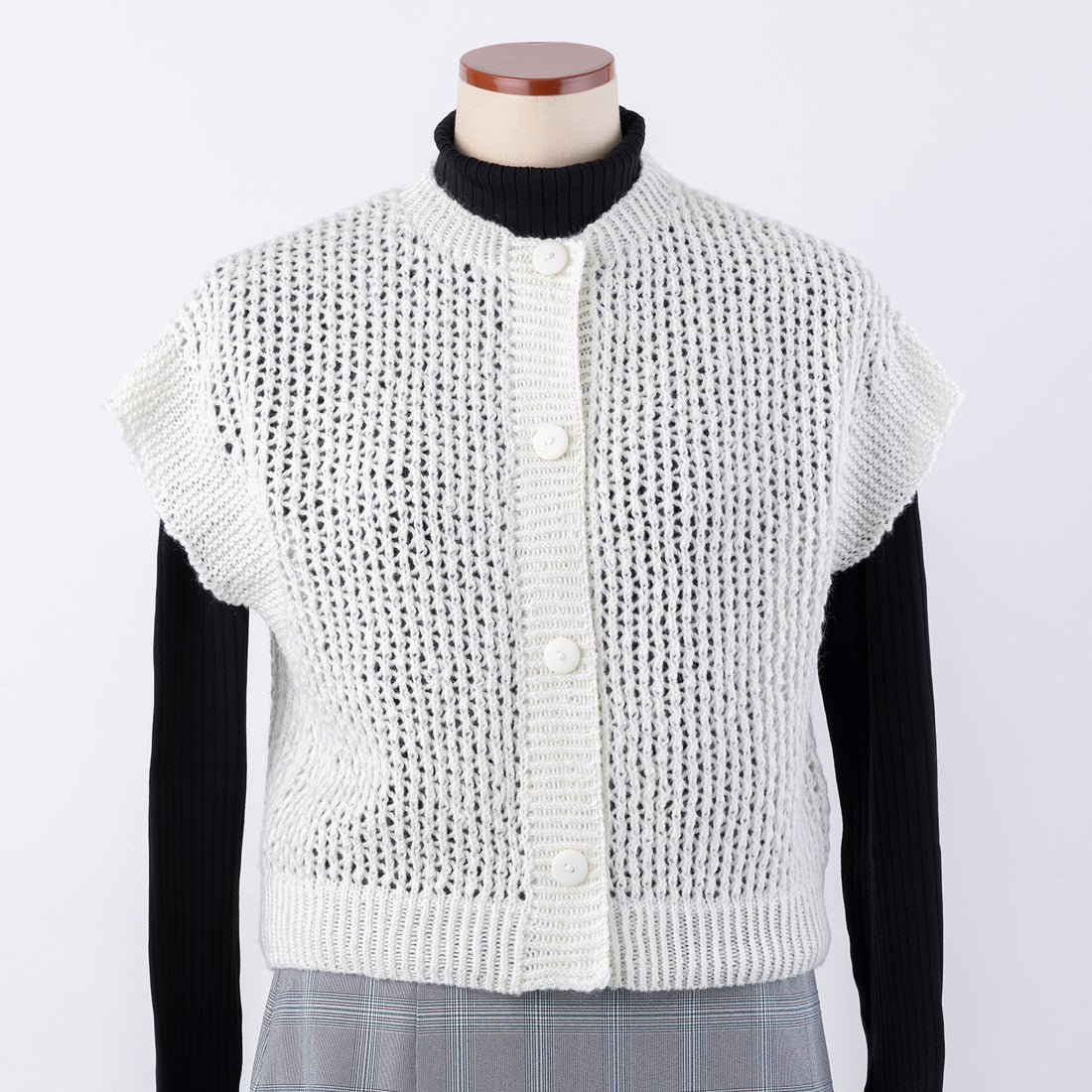 Surprisingly lightweight button vest knitting pattern