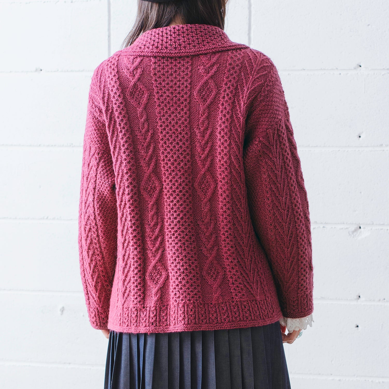 Knitting pattern for collared Aran cardigan