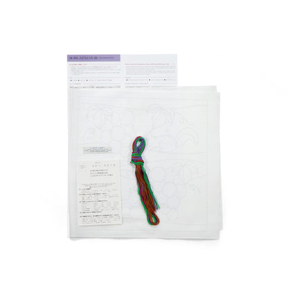 SK-496 ぶどうとリス（白）