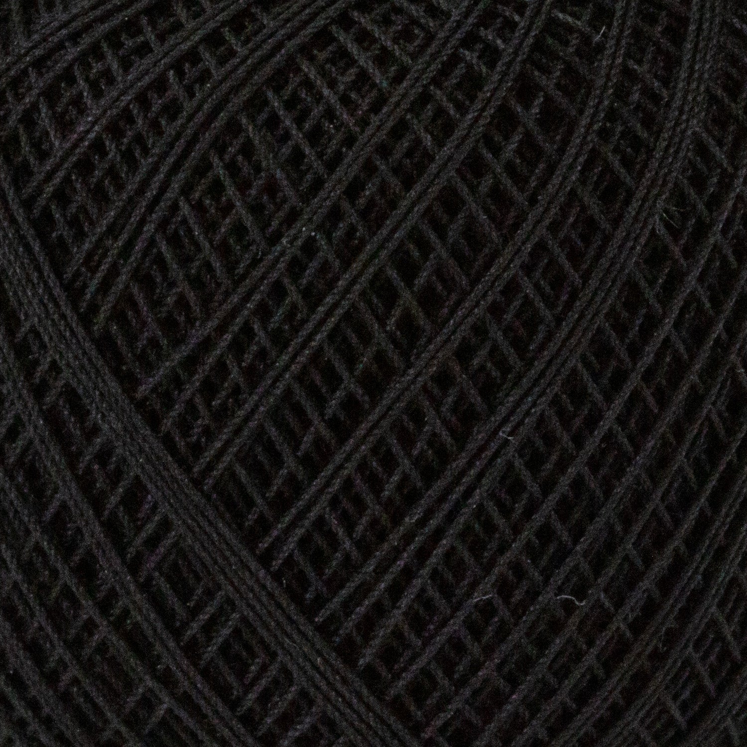 Gold Label No. 70 lace yarn, 5g ball